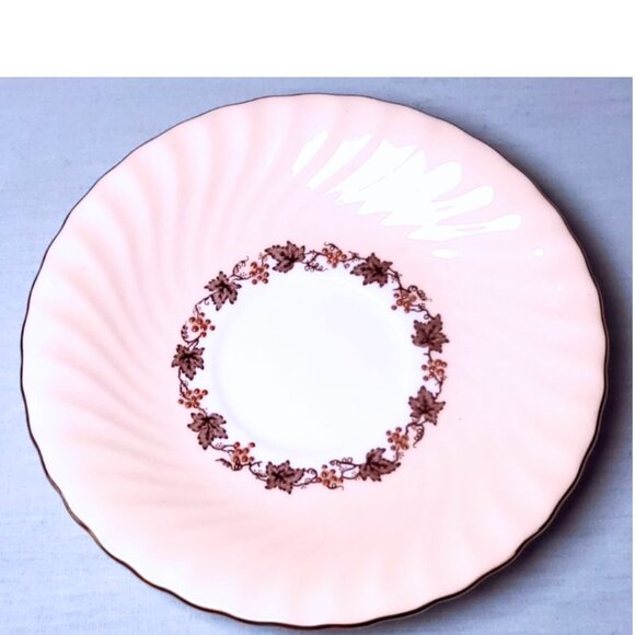 Rare Minton “Vineyard” Bouillon Cups & Saucers – Made in England - Picture 5 of 7